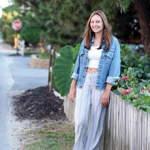 Meet your Posher, Ally